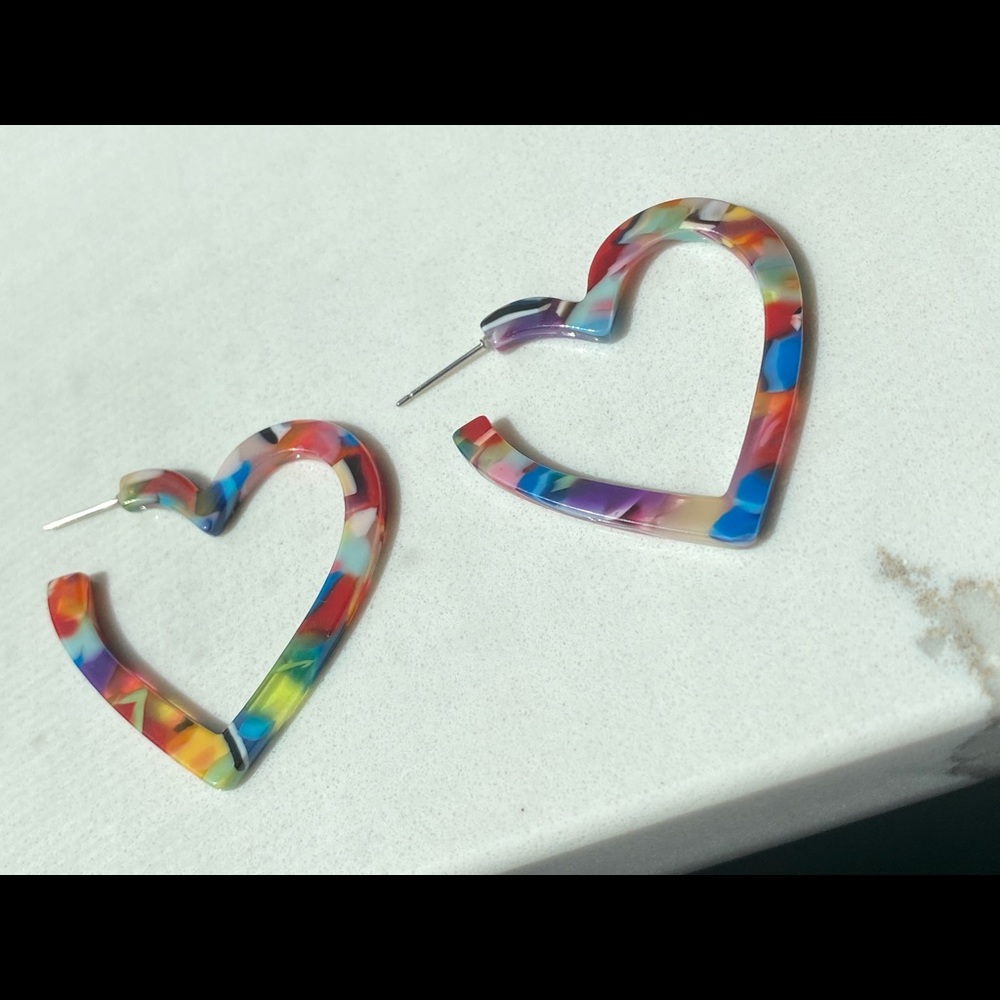 Heart Earrings - Picture 3 of 5